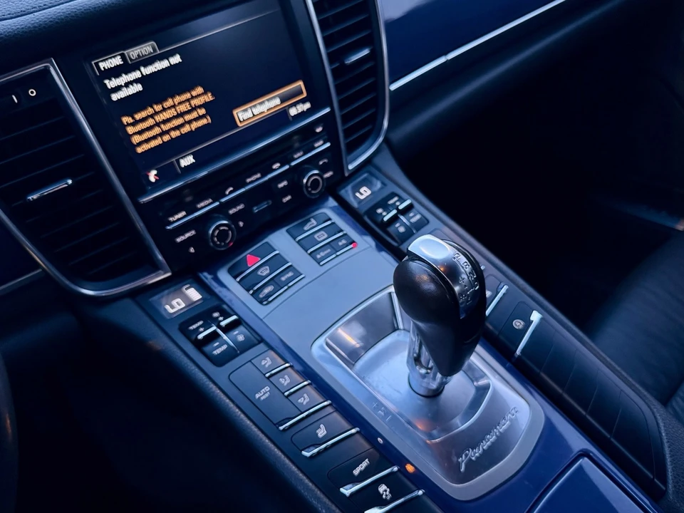 2014 Porsche 970 Panamera - Image 21 of 23
