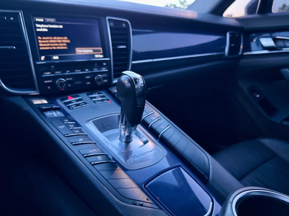 2014 Porsche 970 Panamera - Image 20 of 23