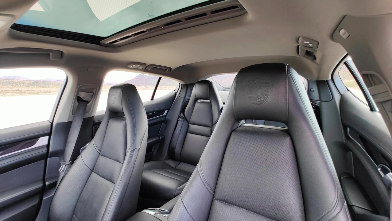2014 Porsche 970 Panamera - Image 14 of 17