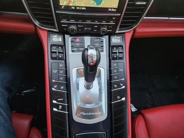 2014 Porsche 970 Panamera - Image 16 of 20