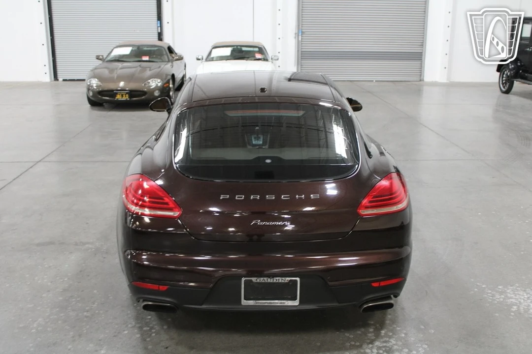 2014 Porsche 970 Panamera - Image 11 of 12