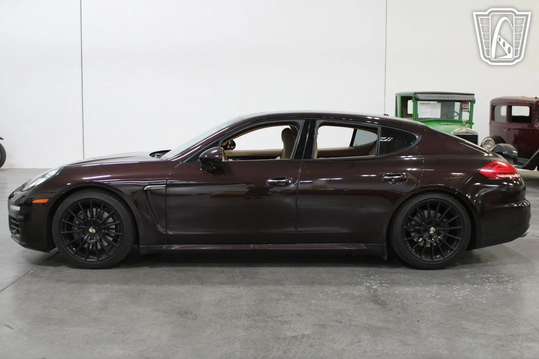 2014 Porsche 970 Panamera - Image 17 of 21