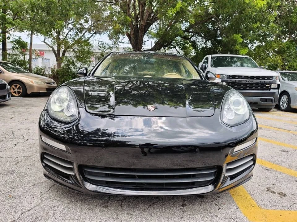 2014 Porsche 970 Panamera - Image 14 of 20