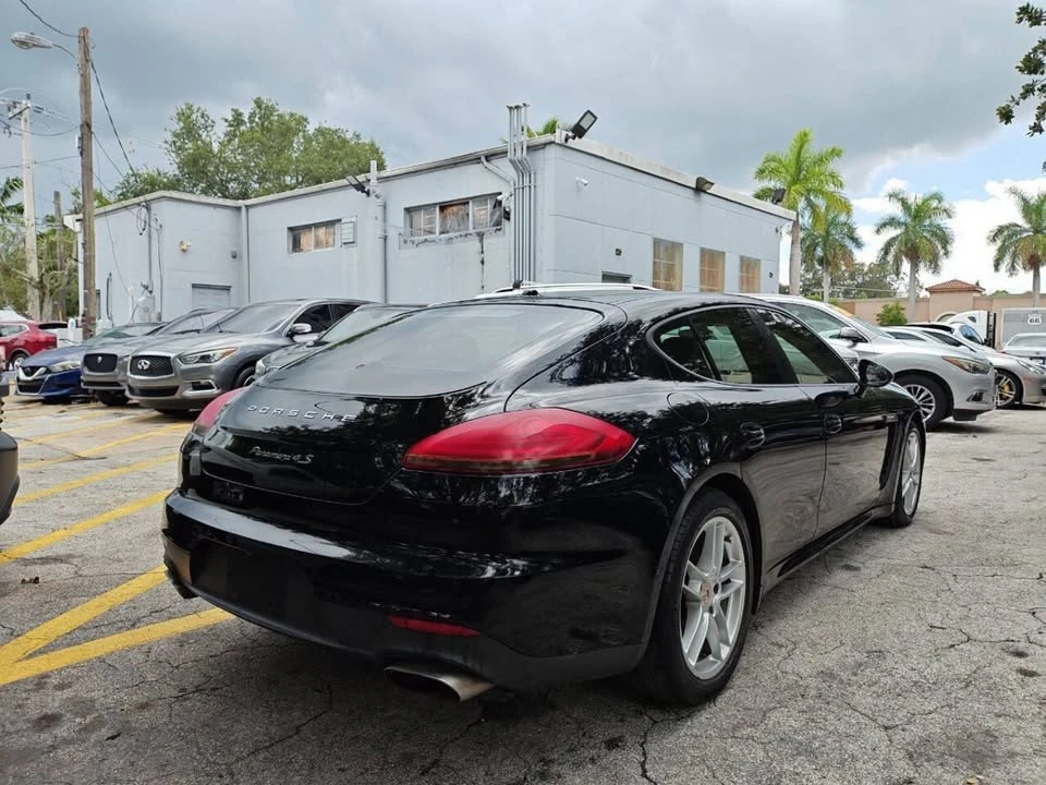 2014 Porsche 970 Panamera - Image 8 of 20