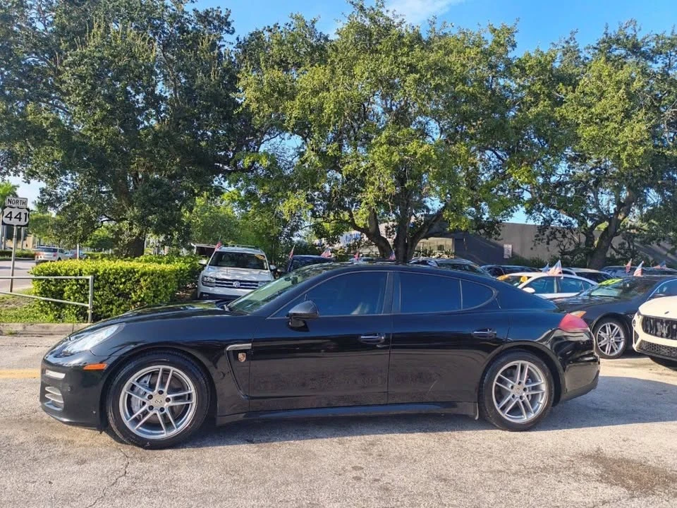 2014 Porsche 970 Panamera - Image 2 of 20