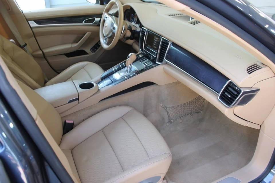 2014 Porsche 970 Panamera - Image 14 of 20