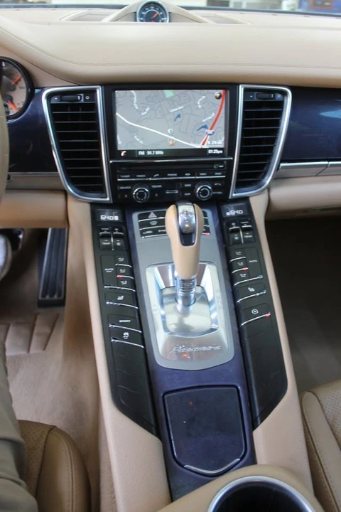 2014 Porsche 970 Panamera - Image 5 of 20