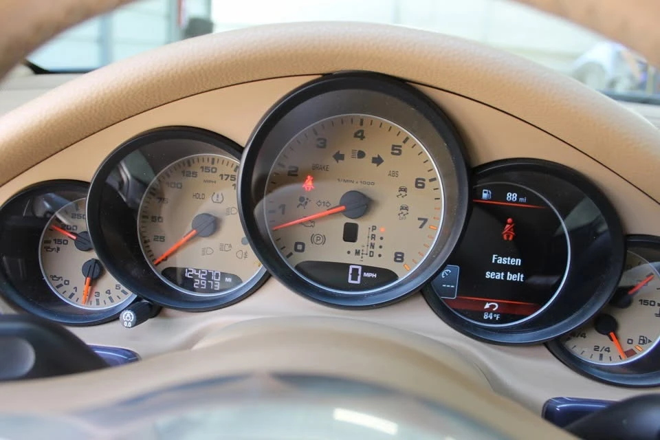 2014 Porsche 970 Panamera - Image 19 of 20