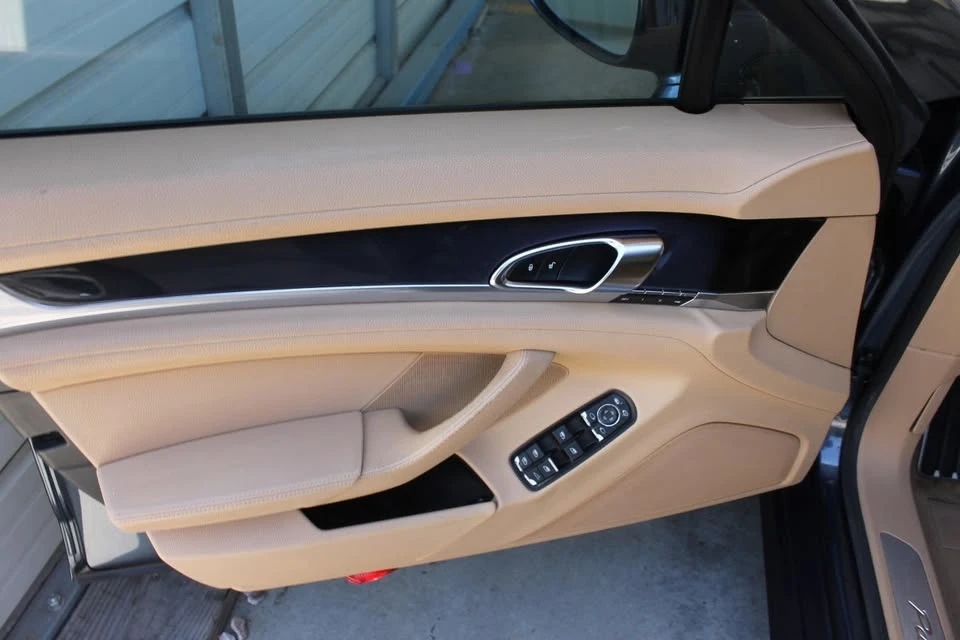 2014 Porsche 970 Panamera - Image 12 of 20