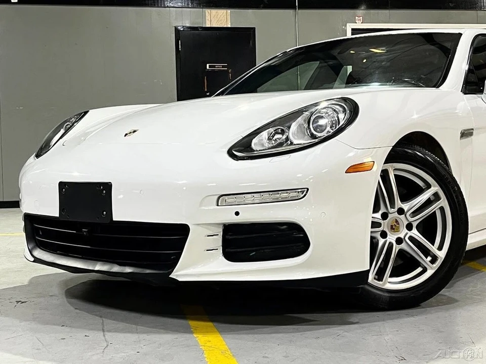 2014 Porsche 970 Panamera 4S - Image 2 of 21