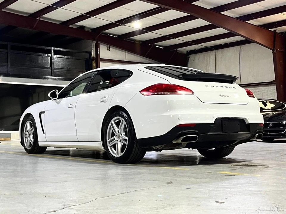 2014 Porsche 970 Panamera 4S - Image 20 of 21