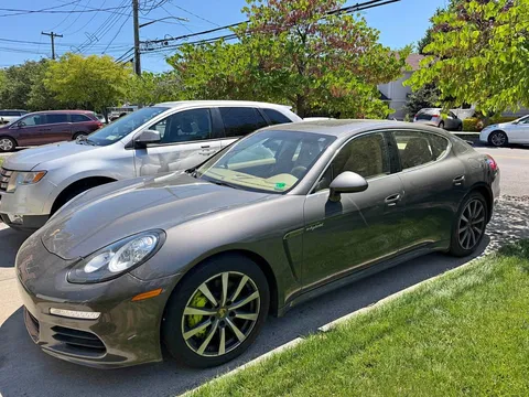 2014 Porsche Panamera 4 E-Hybrid Sedan 4D