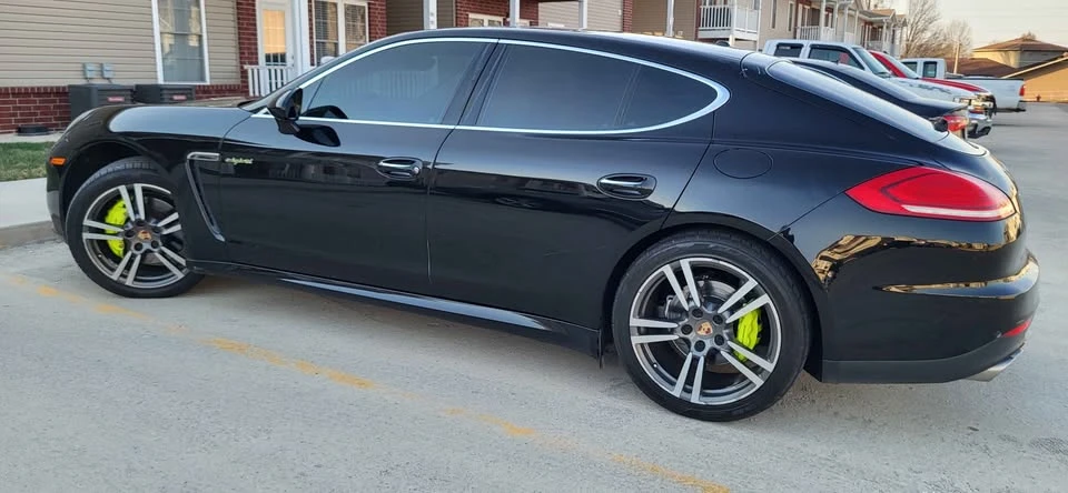2014 Porsche Panamera - Image 2 of 19