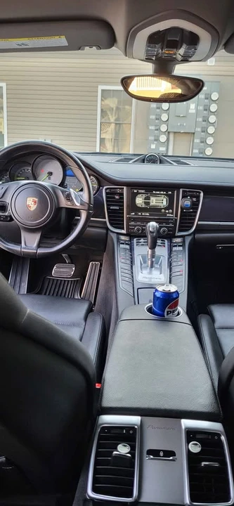 2014 Porsche Panamera - Image 12 of 19