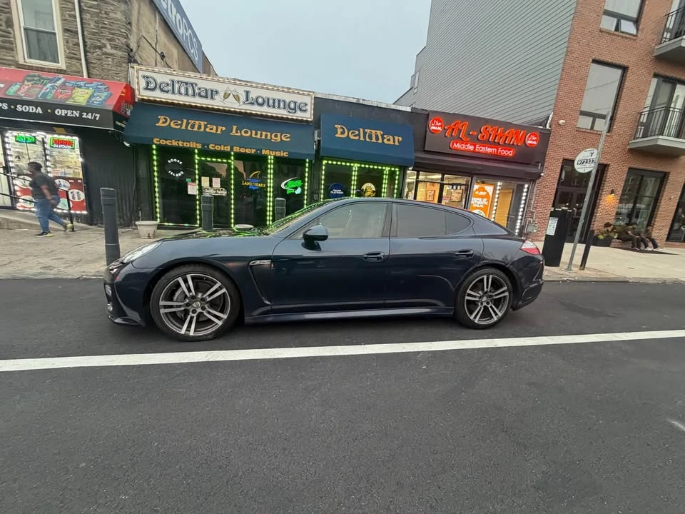 2014 Porsche 970 Panamera - Image 10 of 15