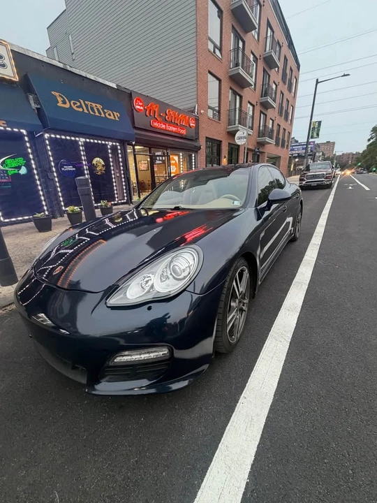 2014 Porsche 970 Panamera - Image 9 of 15