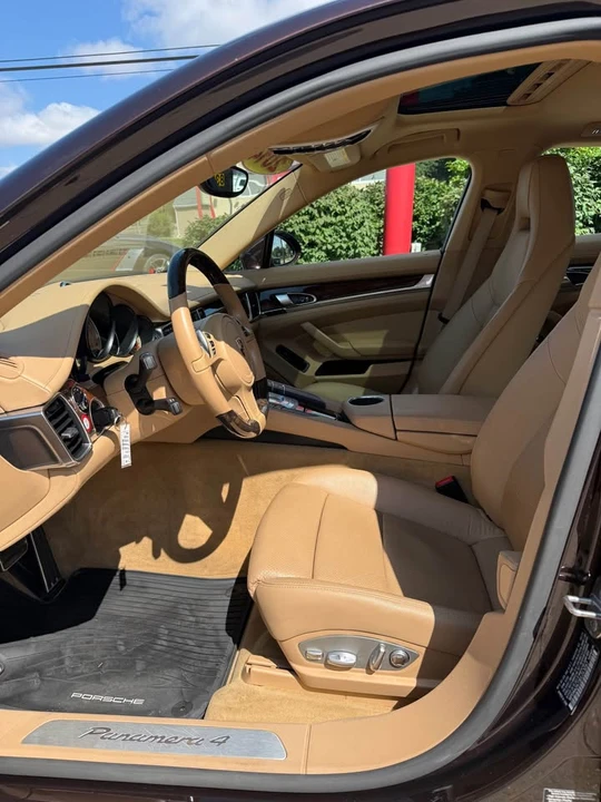 2014 Porsche 970 Panamera - Image 9 of 14