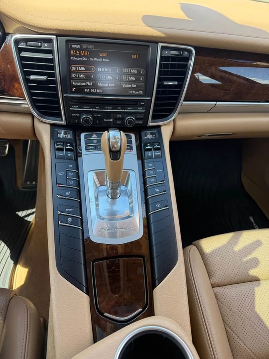 2014 Porsche 970 Panamera - Image 14 of 14