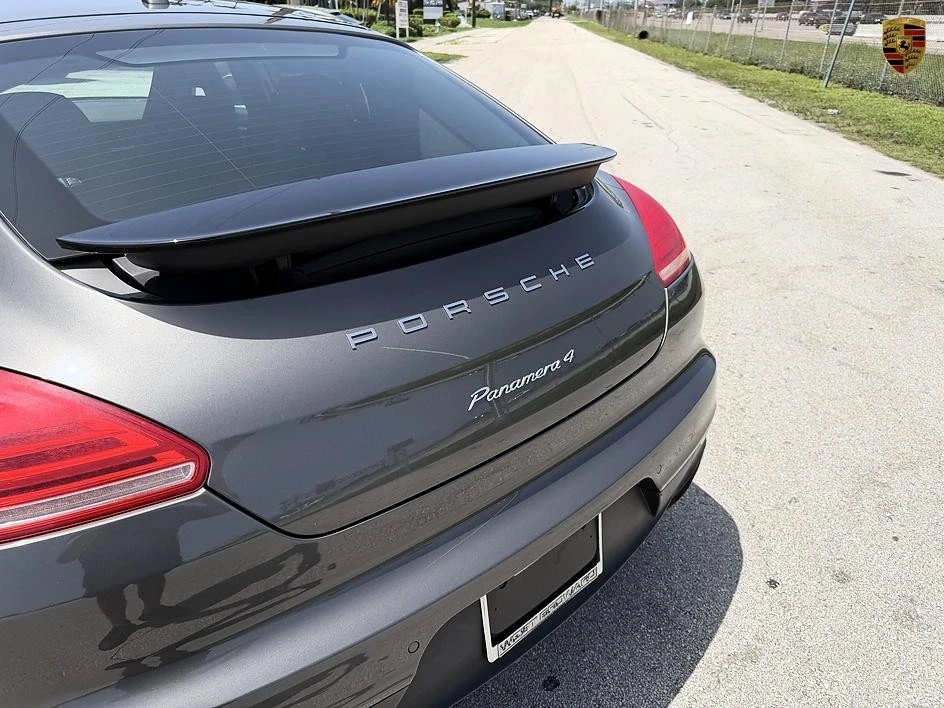 2014 Porsche 970 Panamera - Image 9 of 31