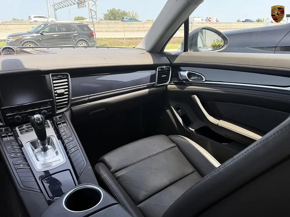 2014 Porsche 970 Panamera - Image 14 of 31