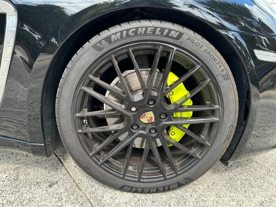 2014 Porsche 970 Panamera - Image 7 of 10