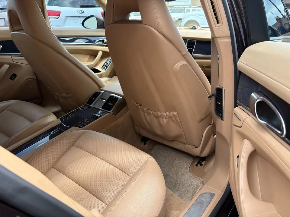 2014 Porsche 970 Panamera - Image 11 of 19