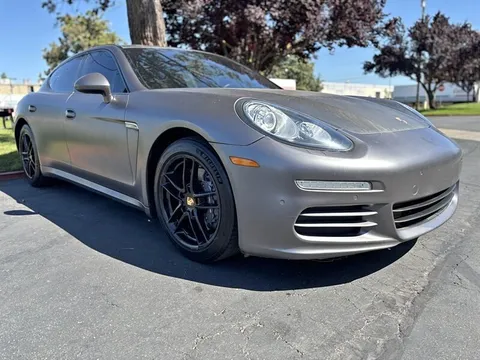 2014 Porsche Panamera 4