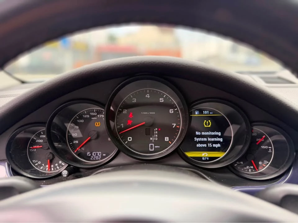 2014 Porsche 970 Panamera - Image 13 of 17