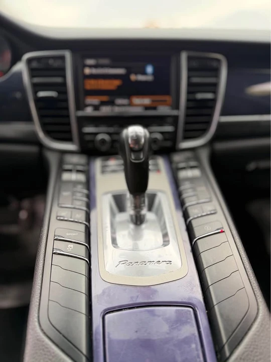 2014 Porsche 970 Panamera - Image 16 of 17
