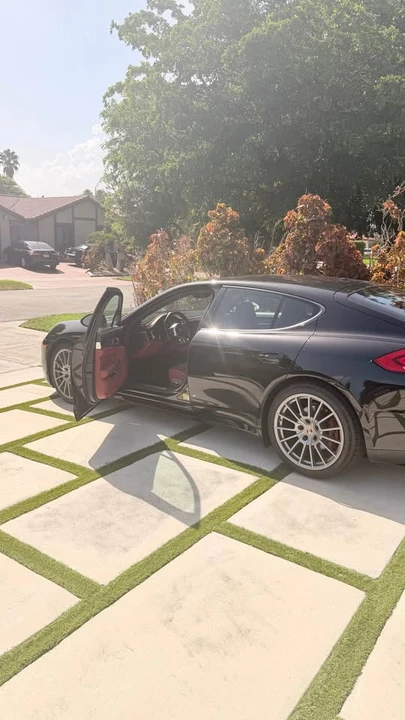 2014 Porsche 970 Panamera - Image 2 of 7