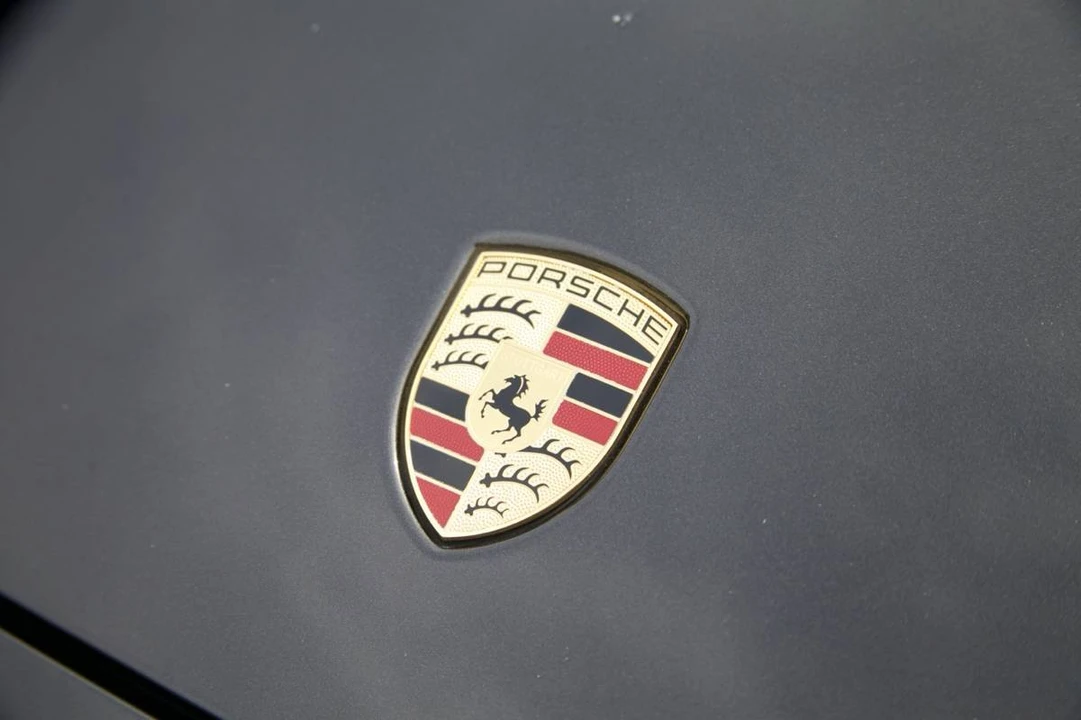 2014 Porsche 970 Panamera - Image 9 of 11
