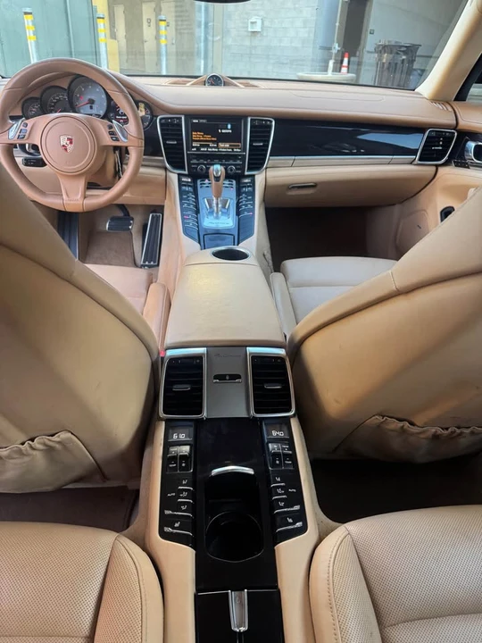 2014 Porsche 970 Panamera - Image 5 of 10