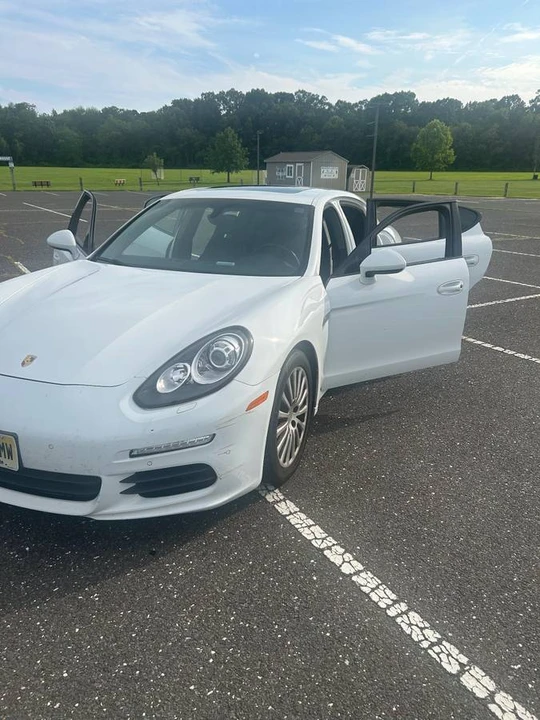 2014 Porsche 970 Panamera - Image 5 of 21