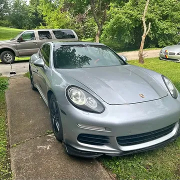 2014 Porsche Panamera 4