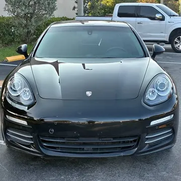 2014 Porsche Panamera 4 Sedan 4D