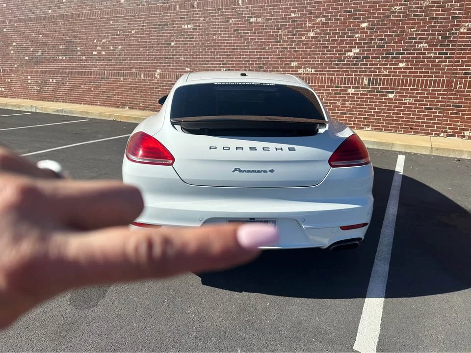 2014 Porsche 970 Panamera - Image 4 of 12