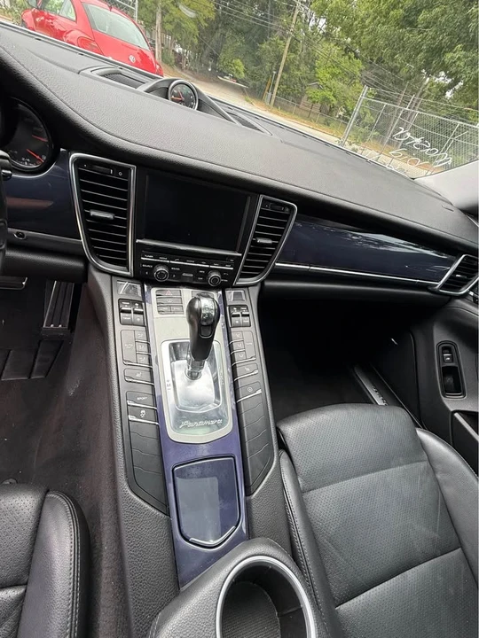 2014 Porsche 970 Panamera - Image 10 of 12