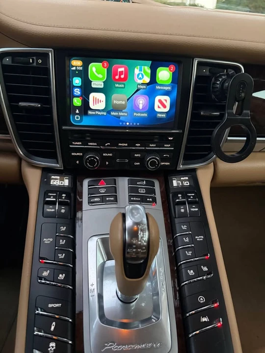 2014 Porsche 970 Panamera - Image 8 of 12