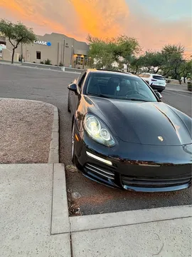 2014 Porsche Panamera 4 Sedan 4D