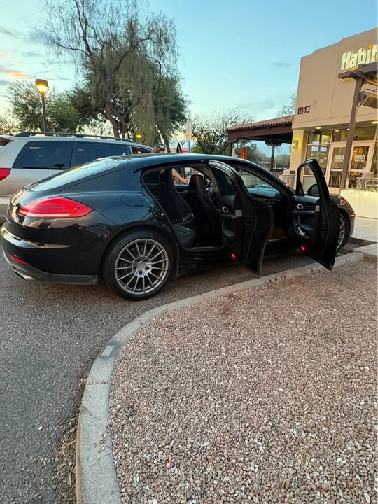 2014 Porsche 970 Panamera - Image 14 of 16