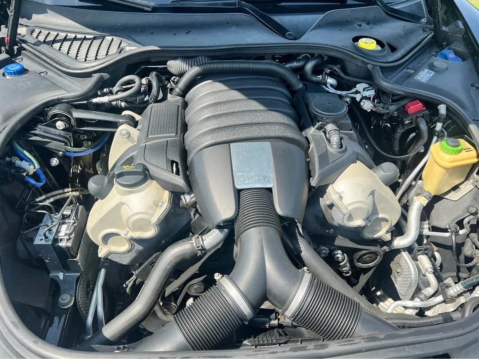 2014 Porsche 970 Panamera - Image 9 of 13