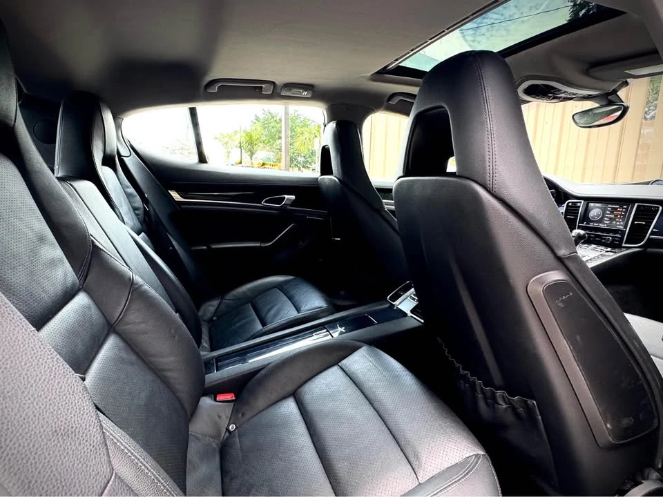 2014 Porsche 970 Panamera - Image 10 of 20