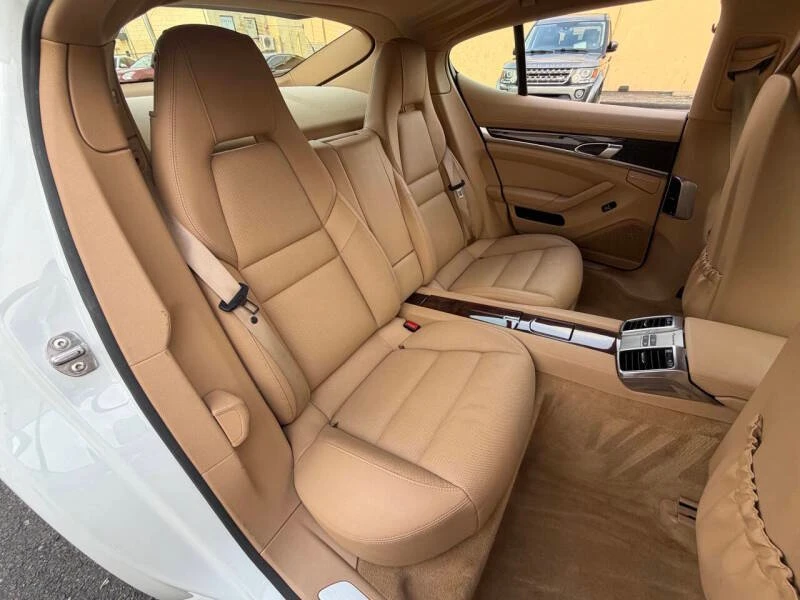2014 Porsche 970 Panamera - Image 11 of 20