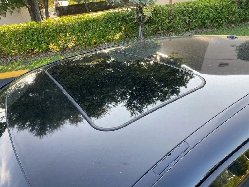 2014 Porsche 970 Panamera - Image 11 of 20