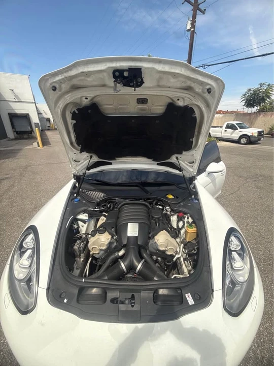 2014 Porsche Panamera - Image 12 of 15