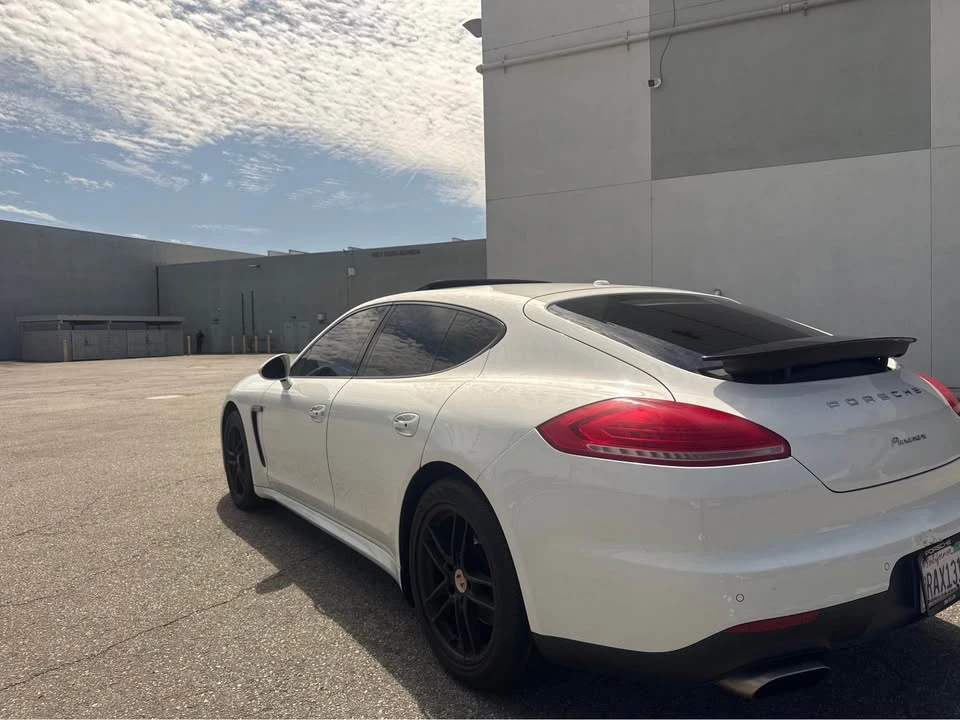 2014 Porsche Panamera - Image 5 of 15