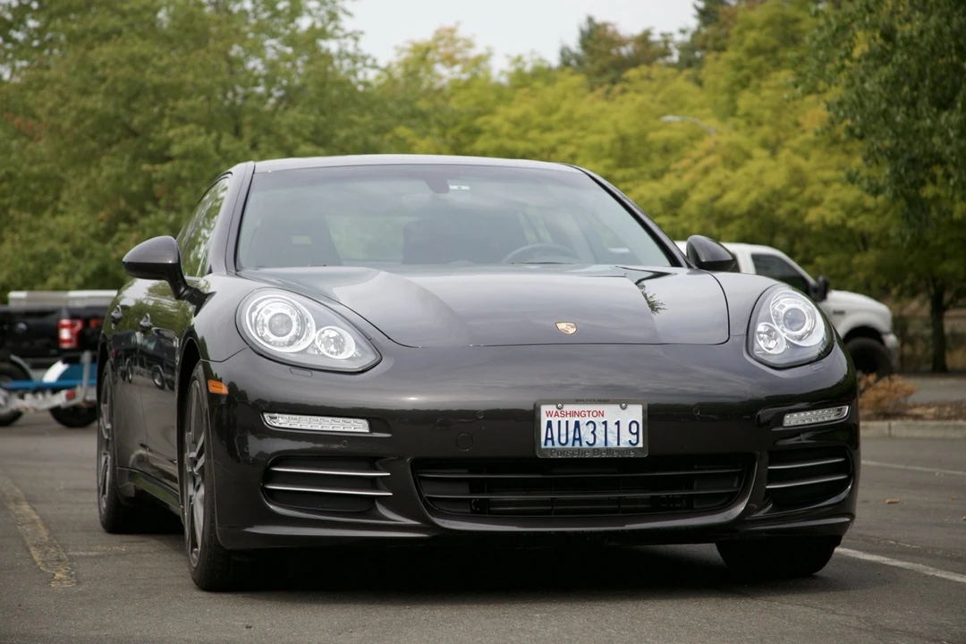 2014 Porsche 970 Panamera - Image 25 of 25