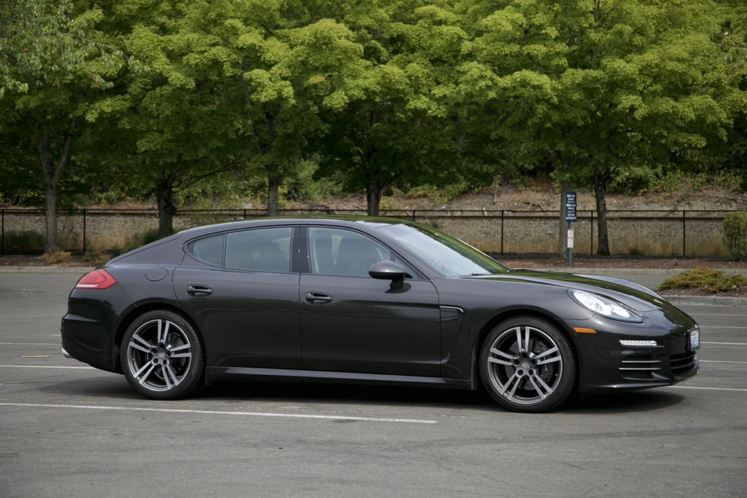 2014 Porsche 970 Panamera - Image 4 of 25