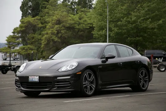 2014 Porsche Panamera 4