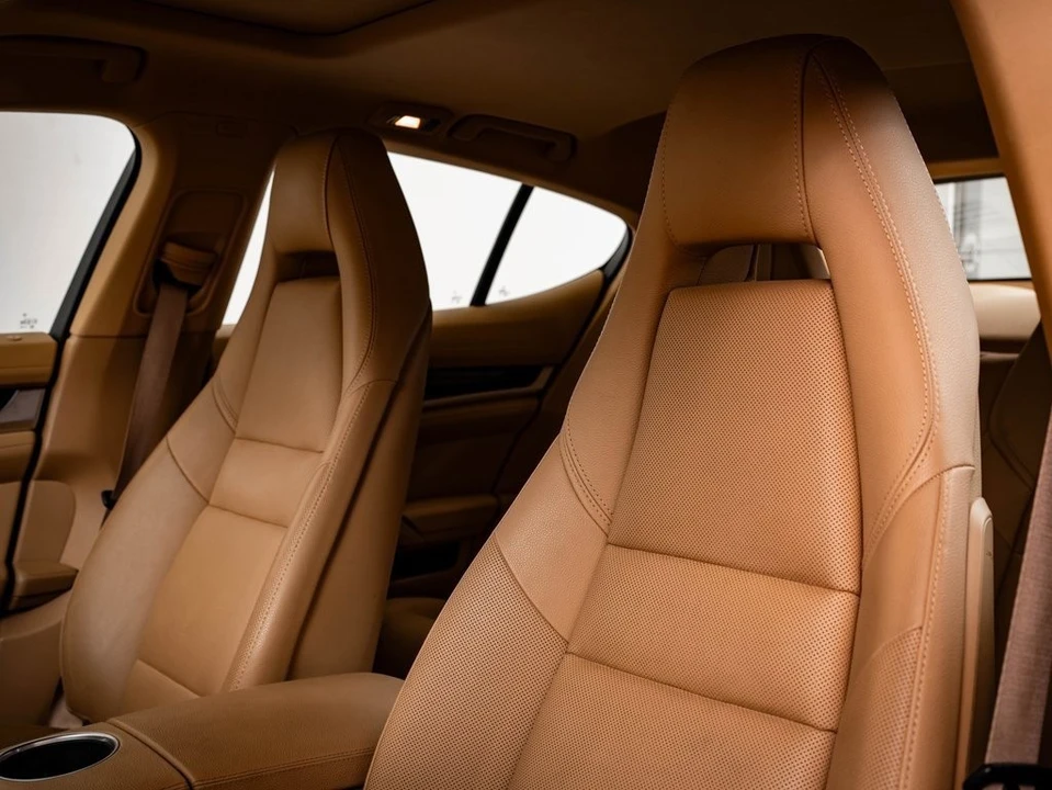 2014 Porsche 970 Panamera - Image 20 of 21